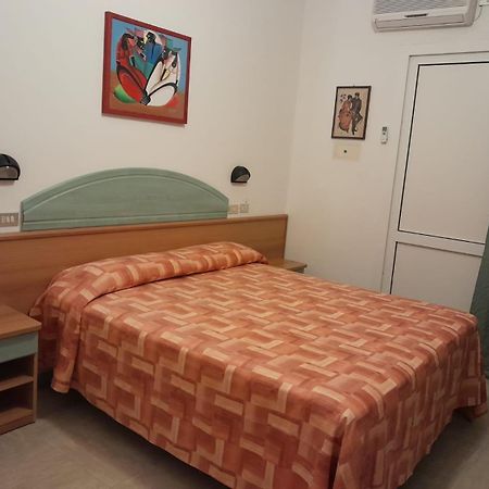 Hotel Giunchi Cervia Esterno foto