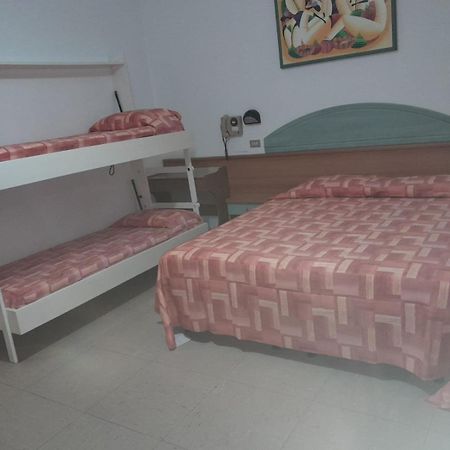Hotel Giunchi Cervia Esterno foto