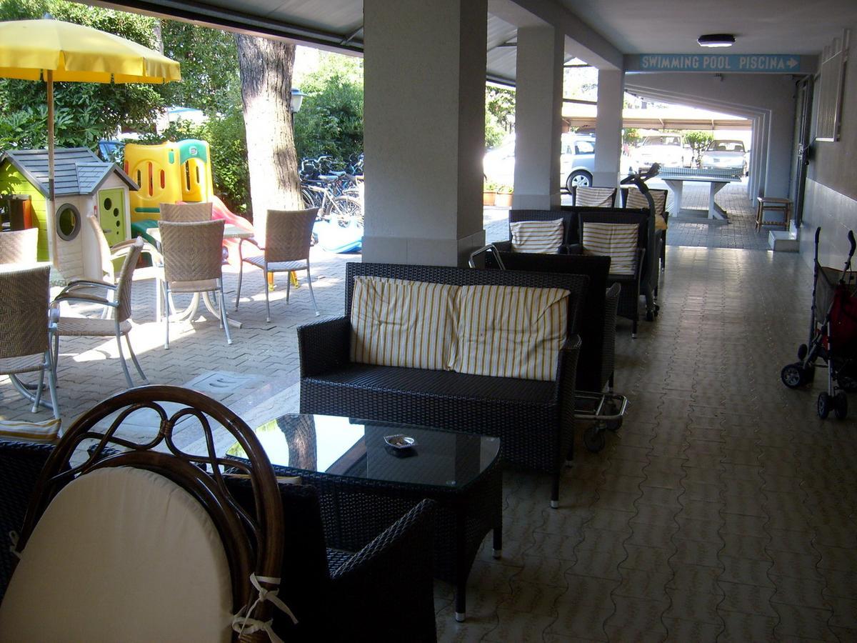 Hotel Giunchi Cervia Esterno foto