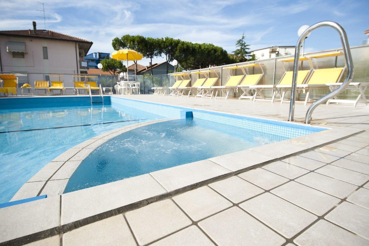 Hotel Giunchi Cervia Esterno foto