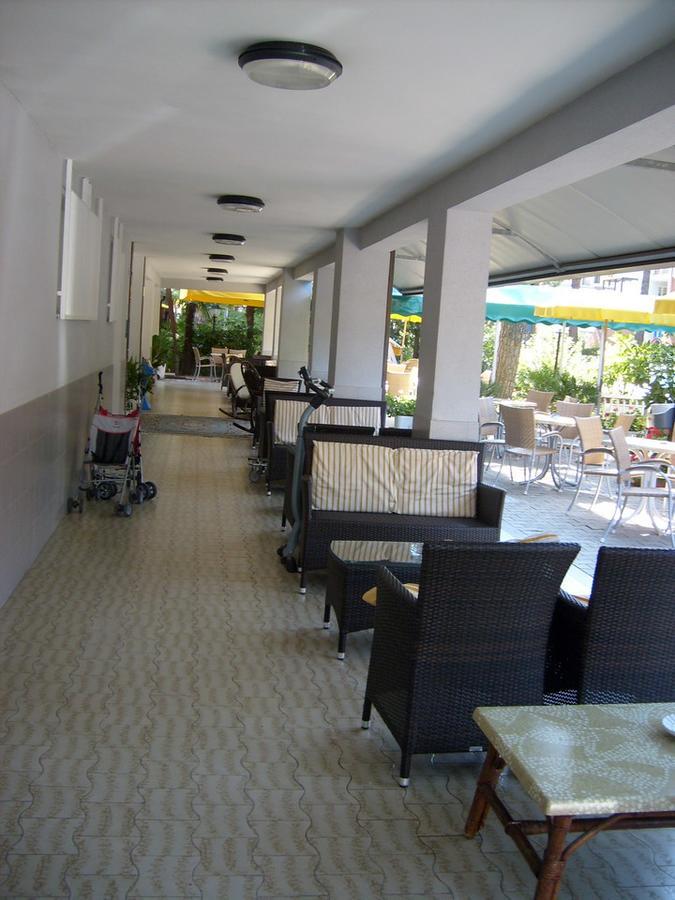 Hotel Giunchi Cervia Esterno foto